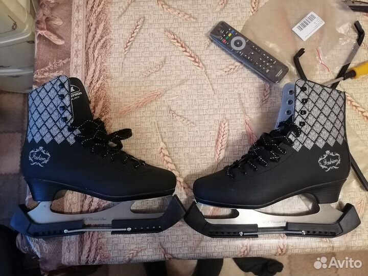 Чехлы для лезвий коньков