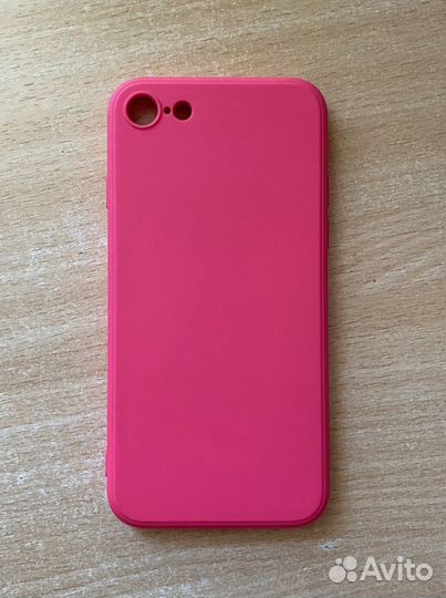 Чехлы на iPhone 7, 8