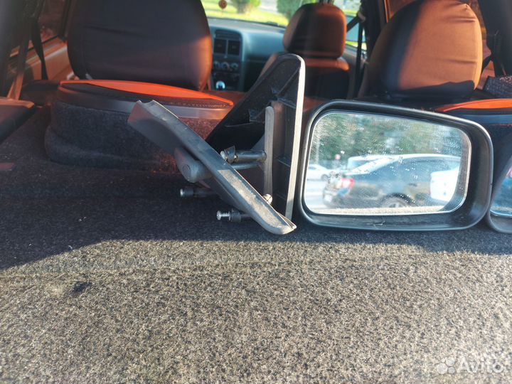 Боковые зеркала ваз 2110