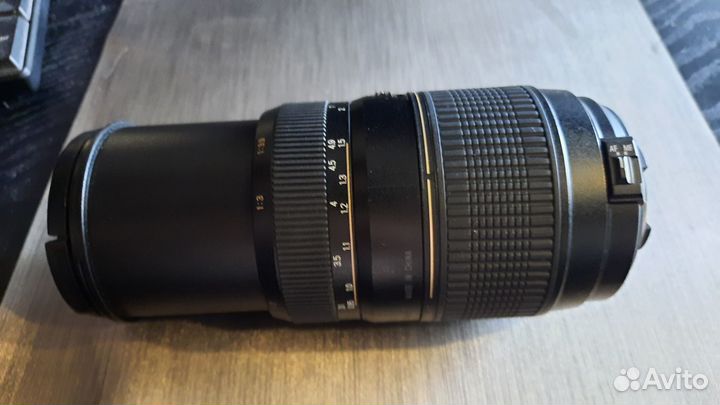 Объектив Tamron AF 70-300mm 1:4-5.6 tele- Macro 12