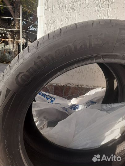 Continental ContiEcoContact 6 235/45 R18 94W