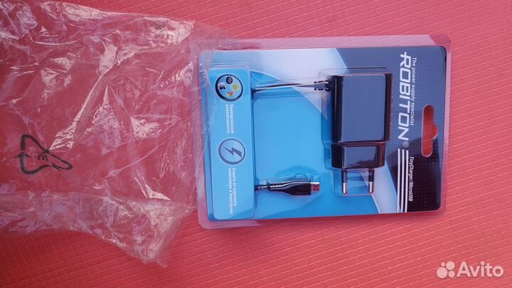 Robiton TinyCharger/microusb