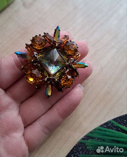 Брошь винтаж Чехия