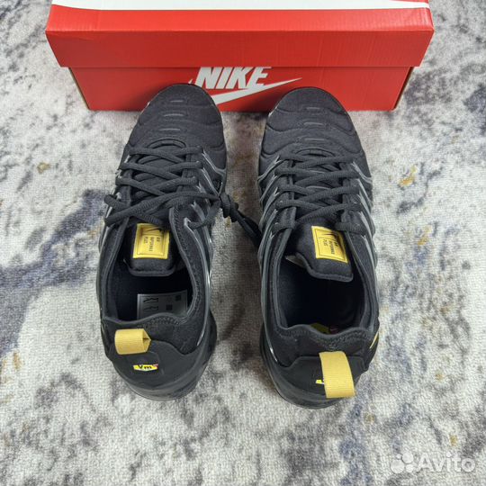 Nike air Vapormax Plus оригинал