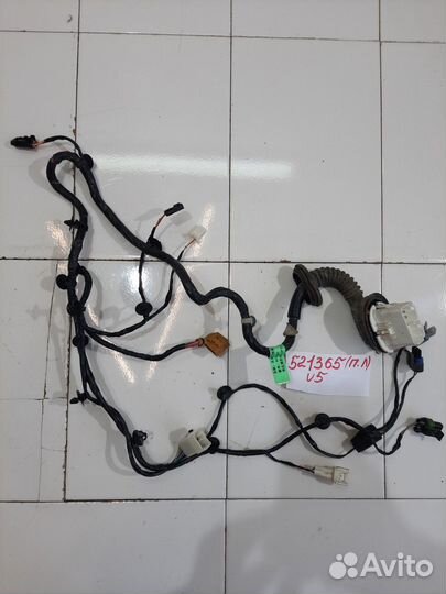 Электропроводка двери передней левой