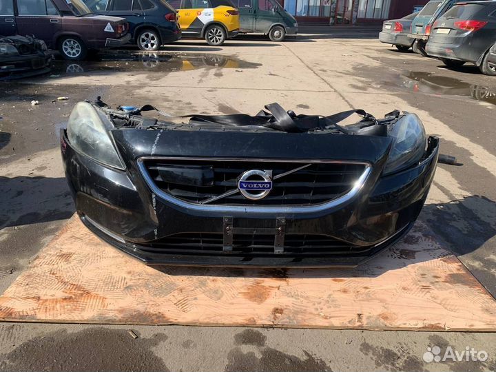 Ноускат Вольво V40 2012-2016 Volvo V40 ксенон