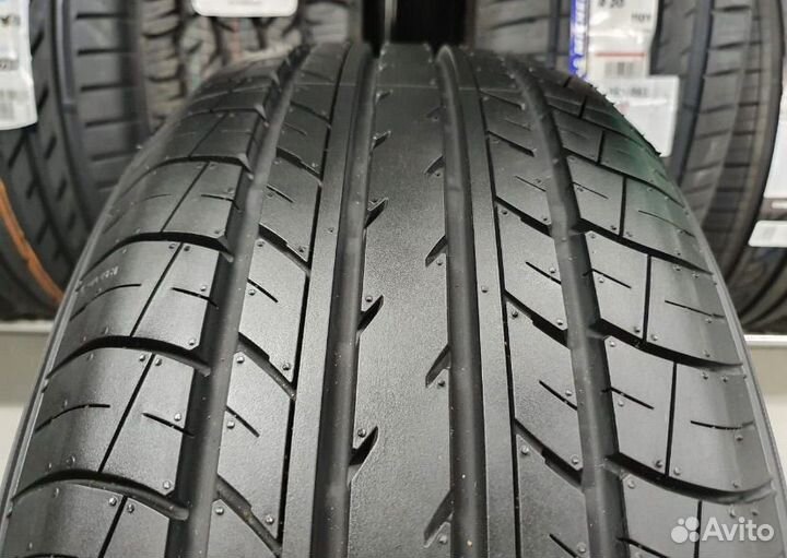 Ikon Tyres Nordman SZ2 215/55 R17 98V