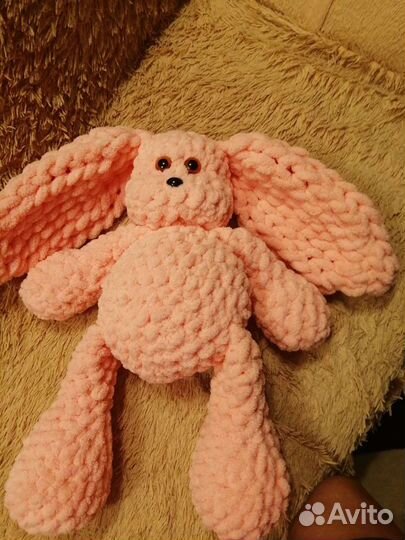 Плюшевый заяц