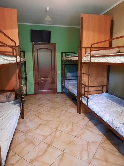 Комната 100 м², 3/5 эт.