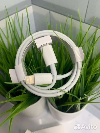 Зарядка на iPhone 20w (комплект) оригинал