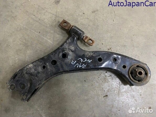 Рычаг Toyota RAV-4 XA50