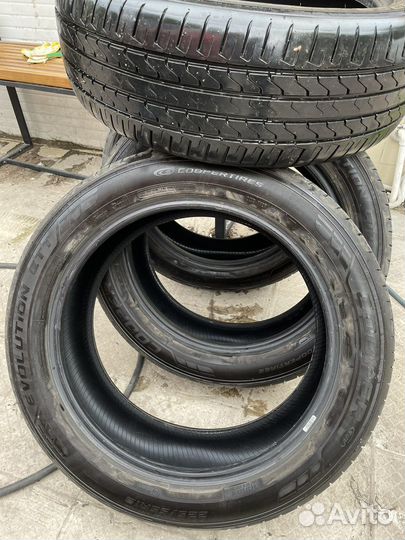 Cooper Evolution CTT 225/55 R19 99