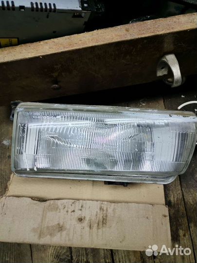 Фары на Toyota Corolla AE90