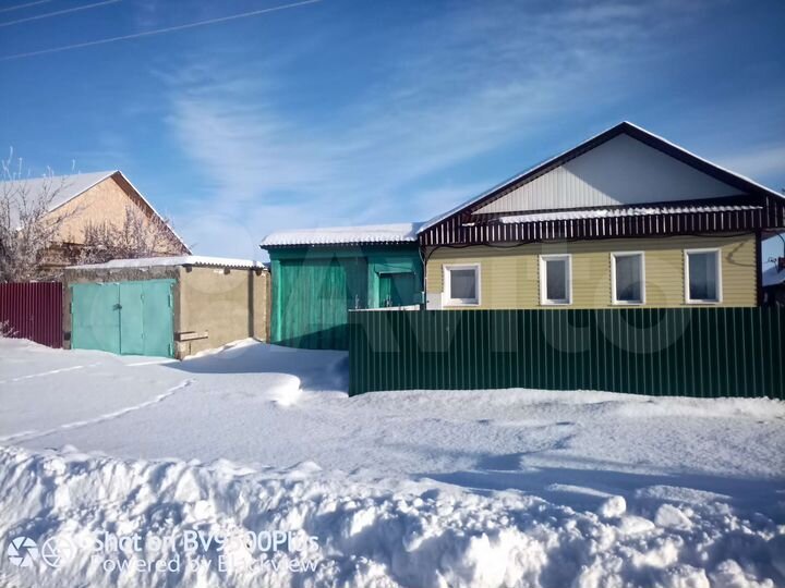 Дом 63 м² на участке 20 сот.