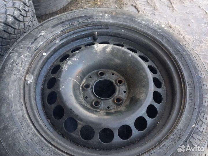 Continental ContiPremiumContact 225/55 R16 95W