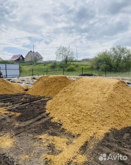 Песок с доставкой от 5-15 тонн