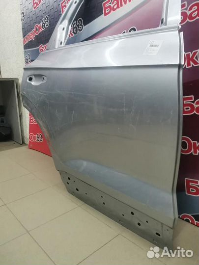 Дверь задняя правая Volkswagen Touareg 2018