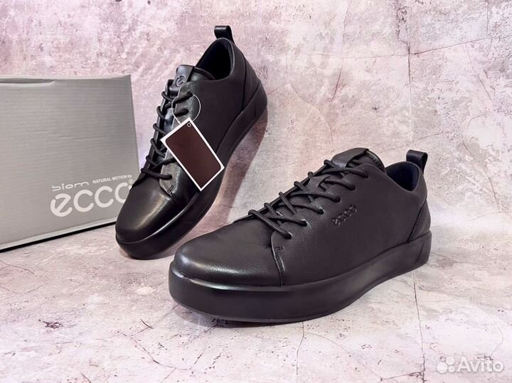 Кроссовки Ecco долговечные