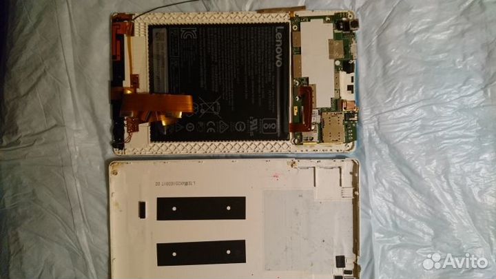 Lenovo Tab3 8 LTE Alcatel OneTouch P320x POP 8