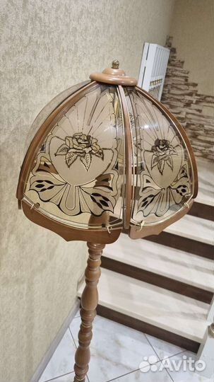 Торшер напольный с абажуром