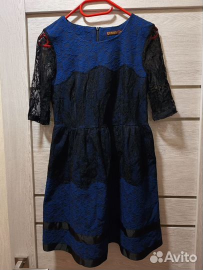 Нарядное платье для девочки, 44 размер