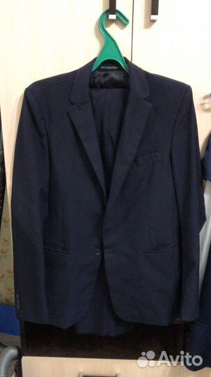 Школьный костюм