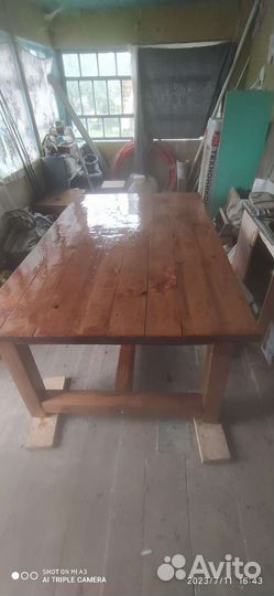 Стол для дачи