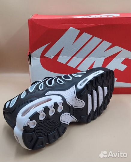 Кроссовки Nike Air Max TN Plus Drift