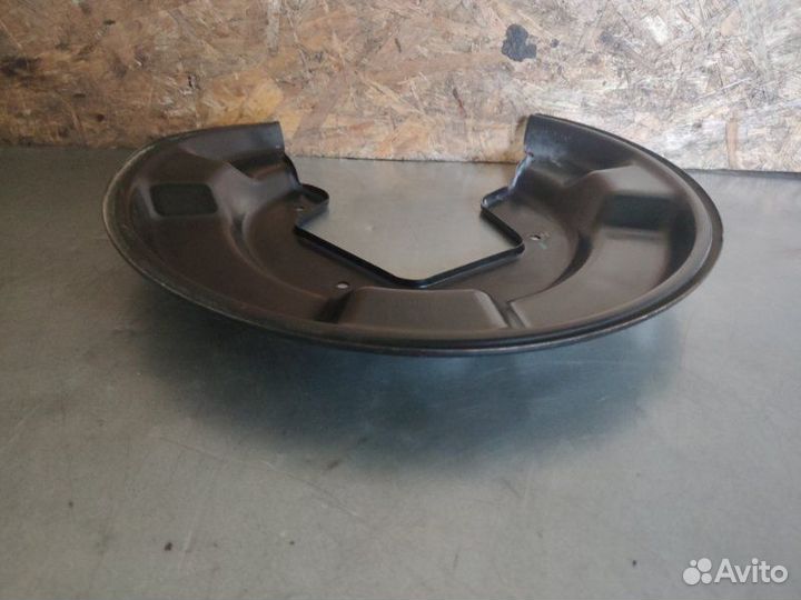 Кожух тормозного диска передний правый Chery Tiggo