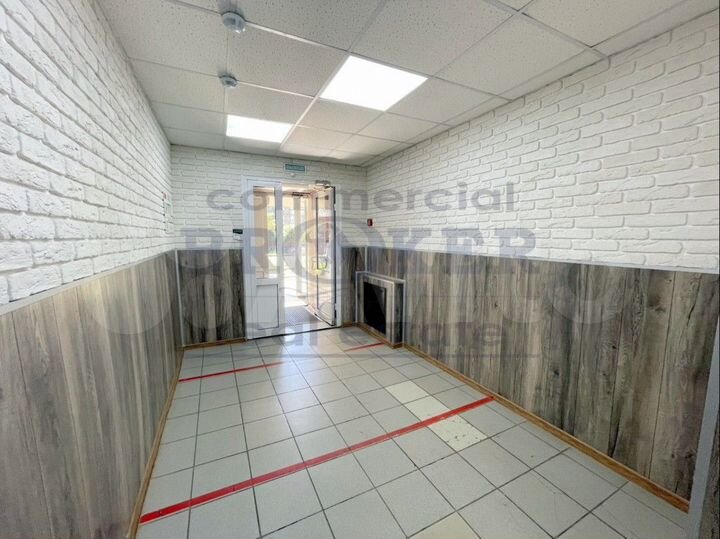 Аренда Торгового Помещения - 57 м²