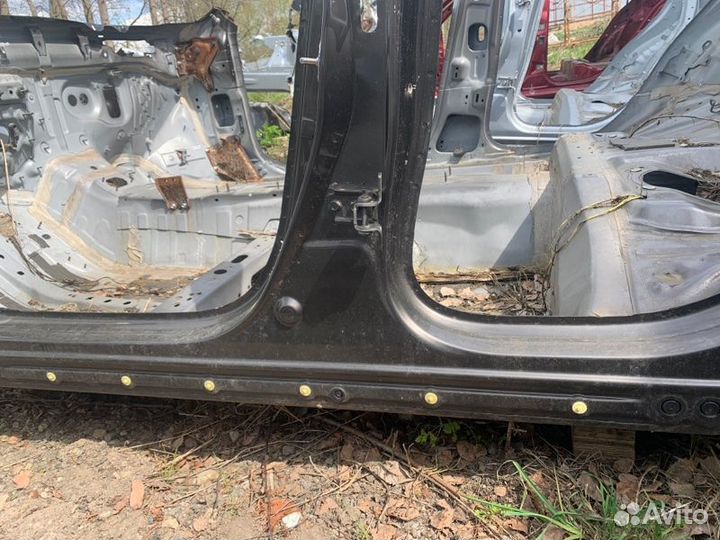 Стойка кузова центральная левая Mazda Cx-30