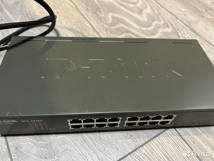 Коммутатор неуправляемый d-link 1016A