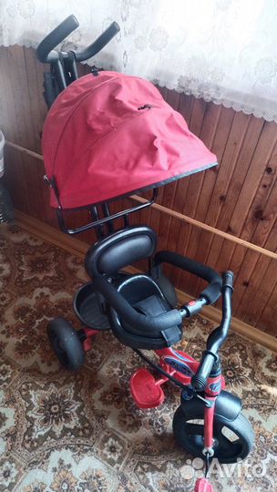 Детский трёхколёсный велосипед