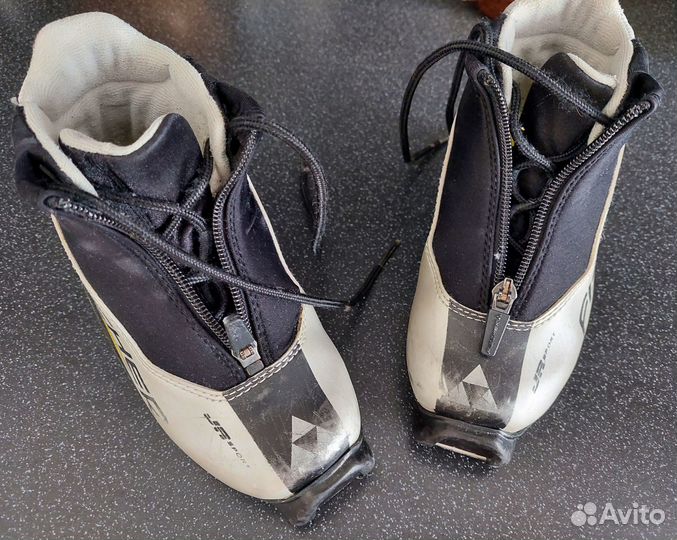 Лыжные ботинки fischer