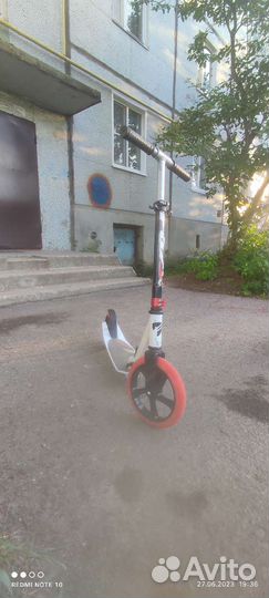 Самокат двухколесный