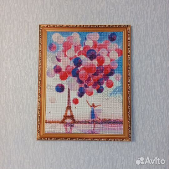 Картина девушка с шарами Париж алмазная готовая