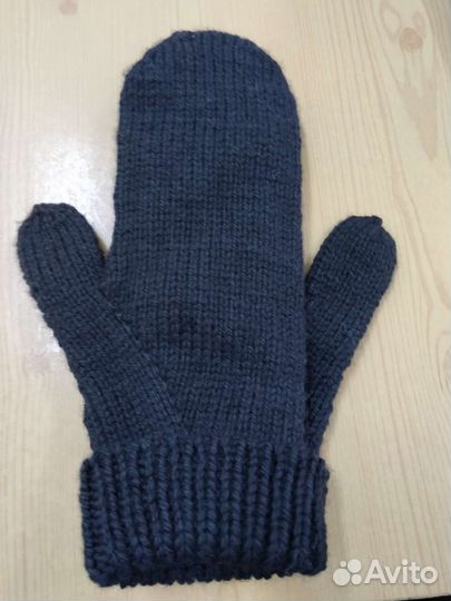 Варежки женские