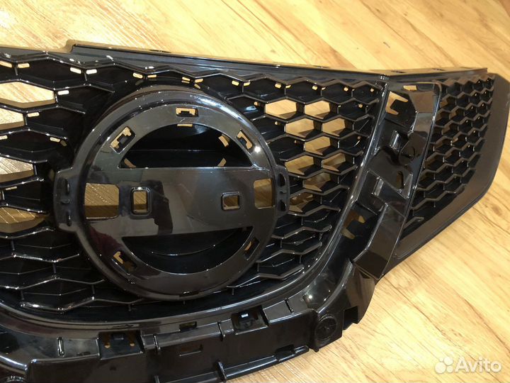 Решетка радиатора Nissan qashqai j11