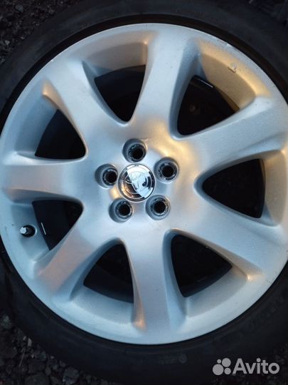 Оригинальные литые диски Toyota r17