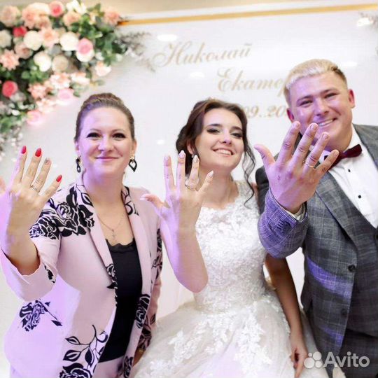 Ведущая на свадьбу