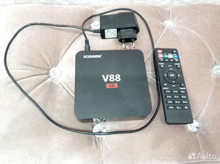 Smart Android TV Box V88 4K - мощный медиаплеер