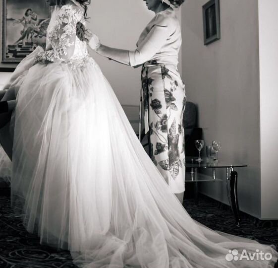 Свадебное платье