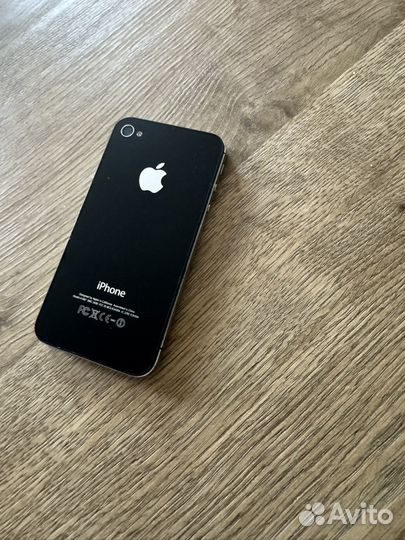 iPhone 4S, 8 ГБ