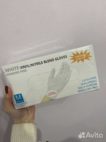 Перчатки одноразовые