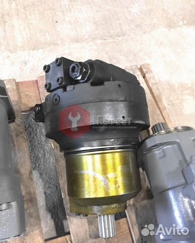 Мотор хода 330CMH 271-6376