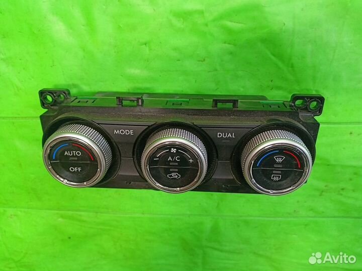 Блок климат-контроля на Subaru XV GP7 2012-2017г