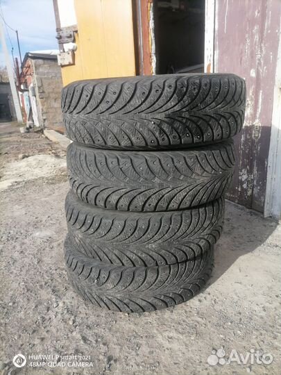 Sava Eskimo Stud 185/65 R15