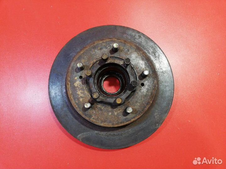 Тормозной диск передний Suzuki Jimny JA71V F5A