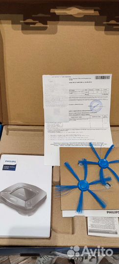 Робот пылесос philips