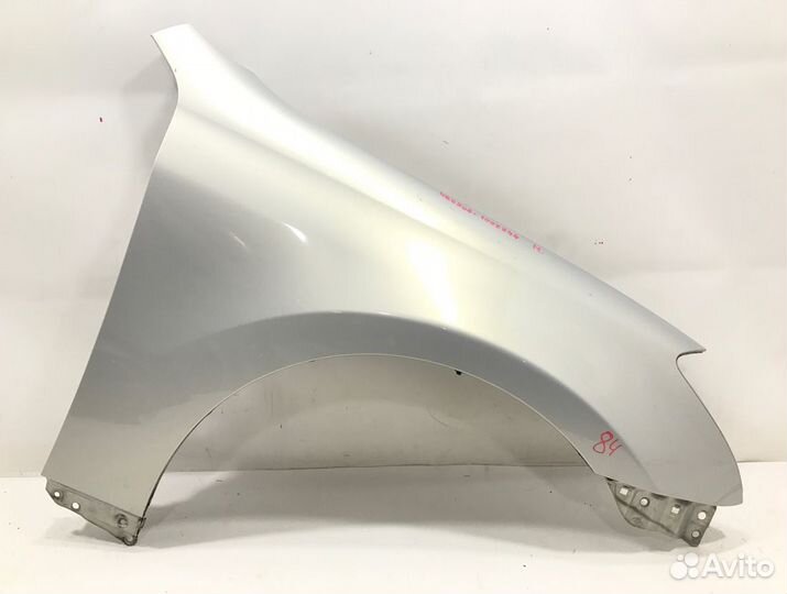 Крыло переднее правое Toyota Crown Majesta URS206